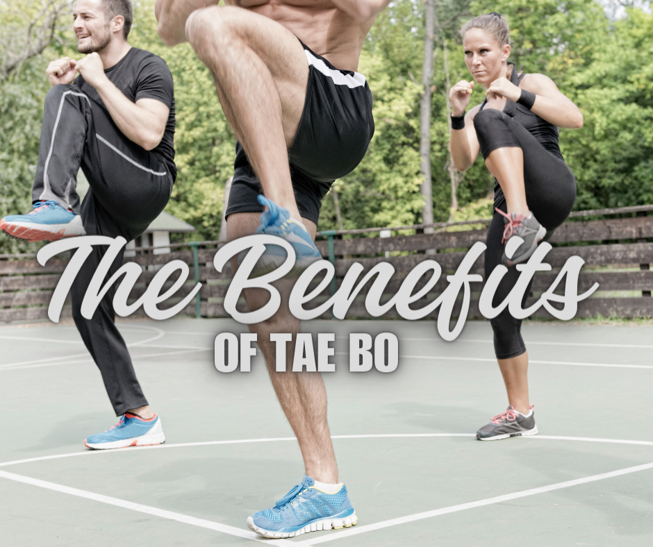 3 people training Tae Bo with a sign: the benefits of Tae Bo